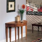 طاولة قابلة للطي