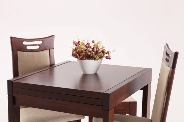 طاولة خشب الزان الطبيعية