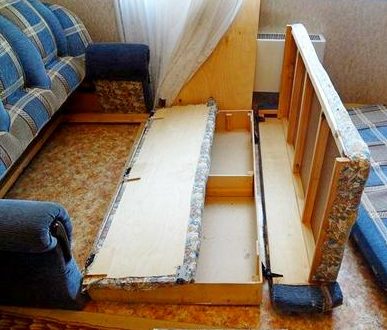 التعامل مع أجزاء أريكة