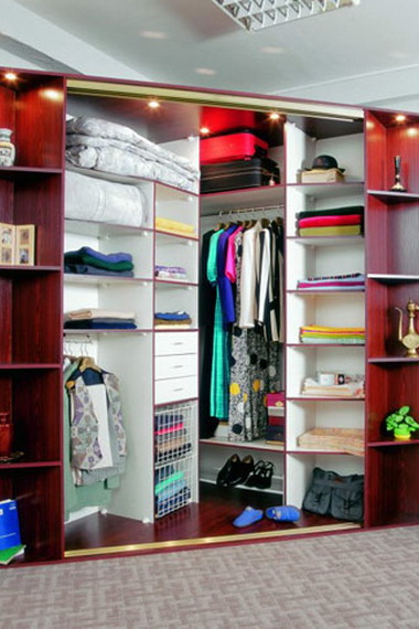 الملابس حسب النوع