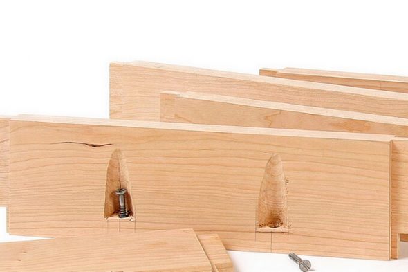 إبزيم سطح الطاولة بالمسامير