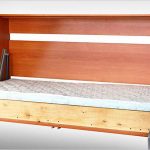 محول السرير من اللوح