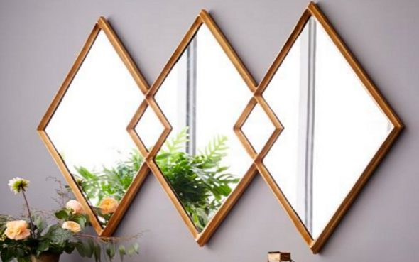 مرآة فنغ شوي في الرواق