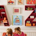 التصميم الأصلي للرفوف للكتب في الحضانة