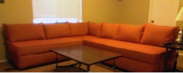 أريكة الزاوية جاهزة