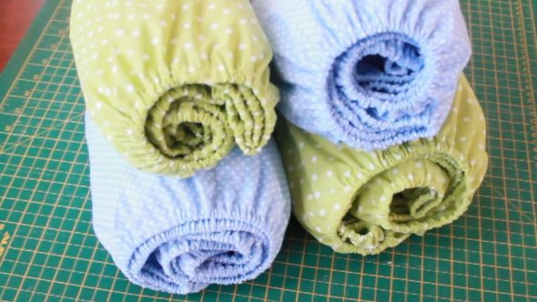 صفائح مع مرونة