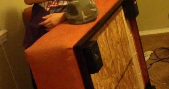 إطارات مع الساقين