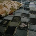 الدنيم كبير في التصميم الأصلي