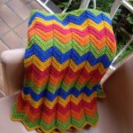 منقوشة كبيرة من متعرج الملونة