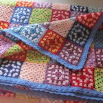 بطانية مهواة كبيرة من الغزل الملون