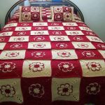 الكروشيه لونين البساط مع الزهور