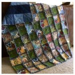 حجاب الوجهين من قماش بقايا والجينز القديم يعطي الأشياء المفضلة لديك حياة ثانية.