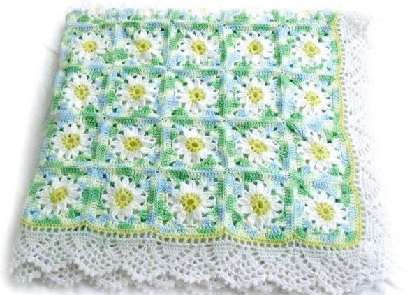 عزر الأزهار منقوشة