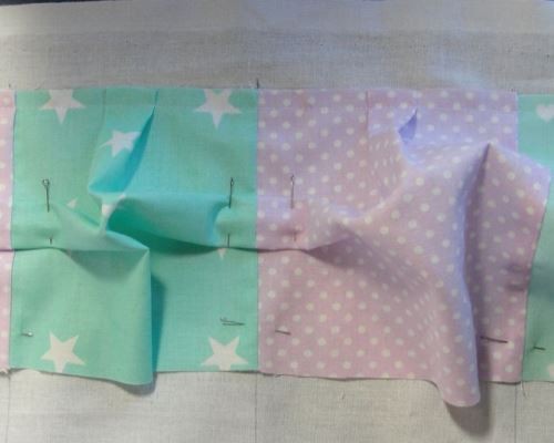 نحن خياطة الجزء العلوي من الساحات