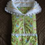 المغلف بطانية خضراء فاتحة مع الكشكشة