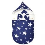 مغلف رضيع أنيق مع العلامات النجمية