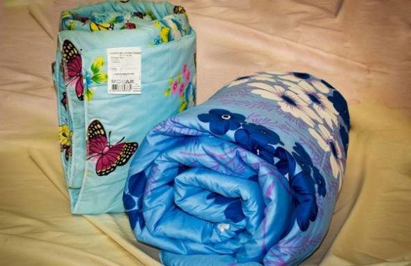 تحقق الملصق بطانية