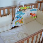 الارنب الجميل للسرير