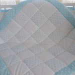 لحاف مربع بألوان زاهية لأصغر