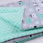 البسيسات لطيف على جزء من القطن منقوشة أفخم