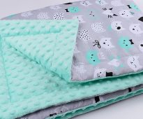 البسيسات لطيف على جزء من القطن منقوشة أفخم