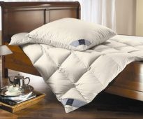 بطانية واحدة