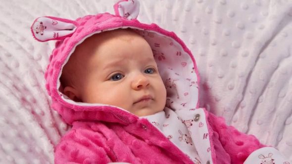 لينة وزرة الطفل