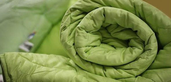 فحص البطانية قبل وضعها في الجهاز.