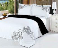 أغطية السرير للبالغين