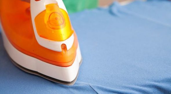 الكي يجعل الملابس الداخلية ليونة