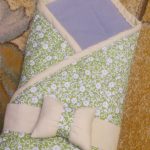 المغلف محلية الصنع مع تلوين غير عادي