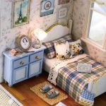 أنيقة ركن غرفة النوم دمية