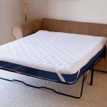 للحصول على خيارات أريكة قابلة للطي ، يمكنك أيضًا شراء غطاء مرتبة.