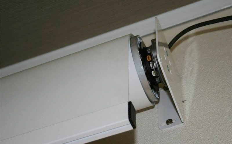 وحدة المرفقات أعمى بمحركات