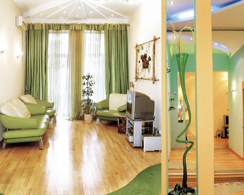 ستائر فستق في غرفة المعيشة