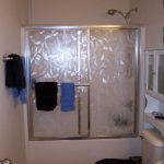 ستارة الجناح مزدوجة على حمام مستقيم