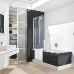 تصميم الحمام مع نافذة في السقف