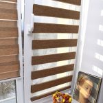 ستائر الشريط البني مع خط الصيد