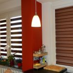 مصباح سقف أبيض