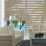 تنجيد أريكة كريم في غرفة المعيشة