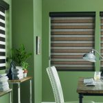 الجدران الخضراء في مكتب المنزل