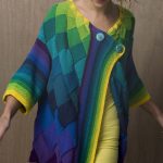 كارديجان لفتاة صغيرة