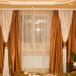 كورنيش سقف من ثلاثة صفوف للتركيبات المثيرة للاهتمام