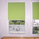 الستائر الدوارة مع الكتان الأخضر