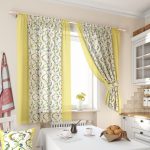 ستائر قصيرة بلونين للمطبخ