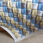 إبر الحياكة منقوشة البساط