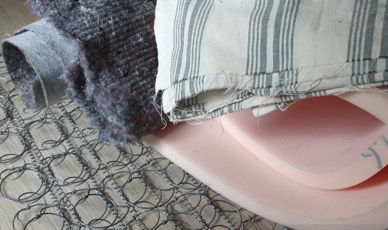 المواد والمكونات