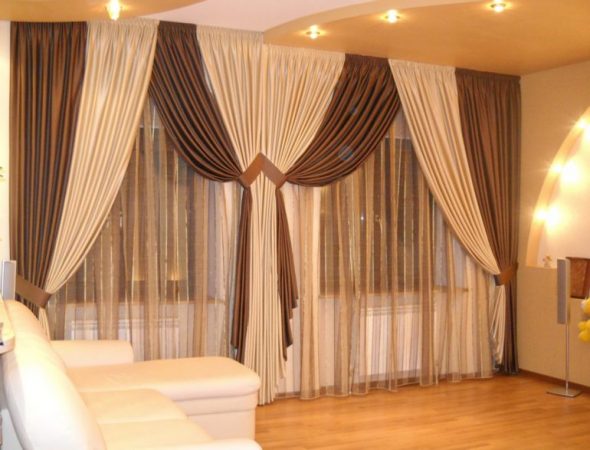 تباين الستائر بلونين