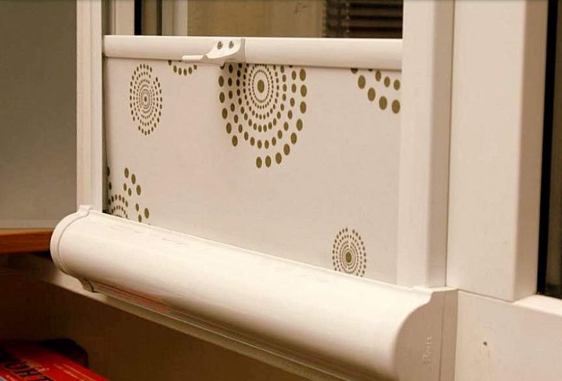 ستارة كاسيت بآلية زنبركية