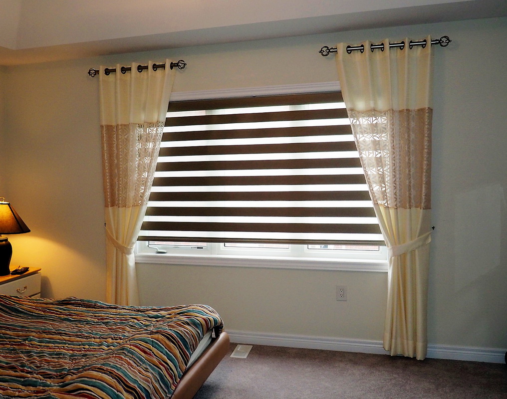 نافذة غرفة نوم الديكور باستخدام الستائر ليلا ونهارا